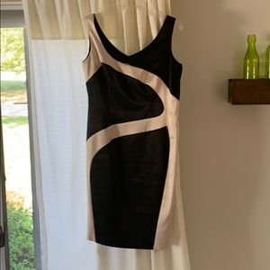 Ann’s Klein black and cream dress